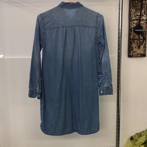 Old Navy brand Ladies Denim Dress - Picture 3 of 9